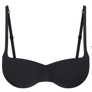SKIMS Classic Black Underwire push up Bra